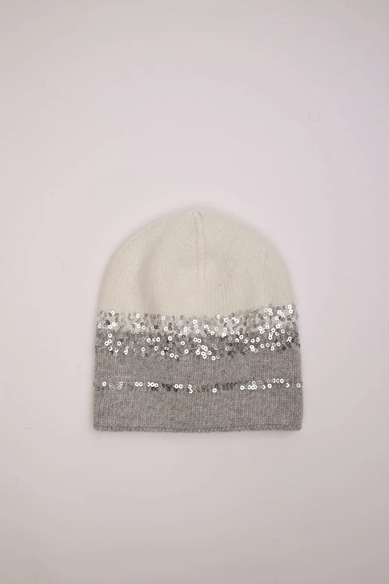 Cappello bianco e grigio con paillettes