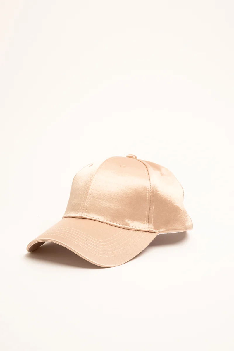Cappello da baseball in raso rosa cipria