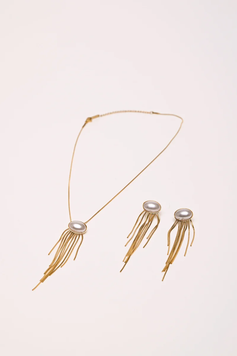 Set collana + orecchini con perle e frange