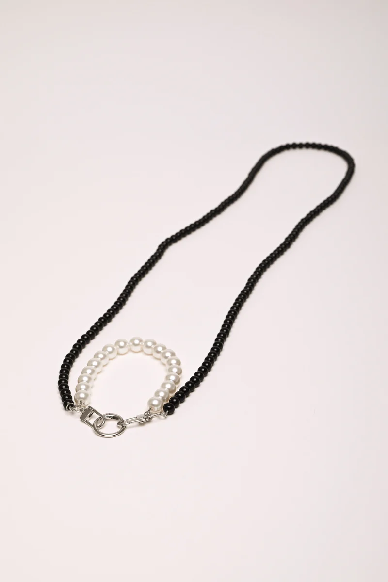 Collana porta-badge con perline