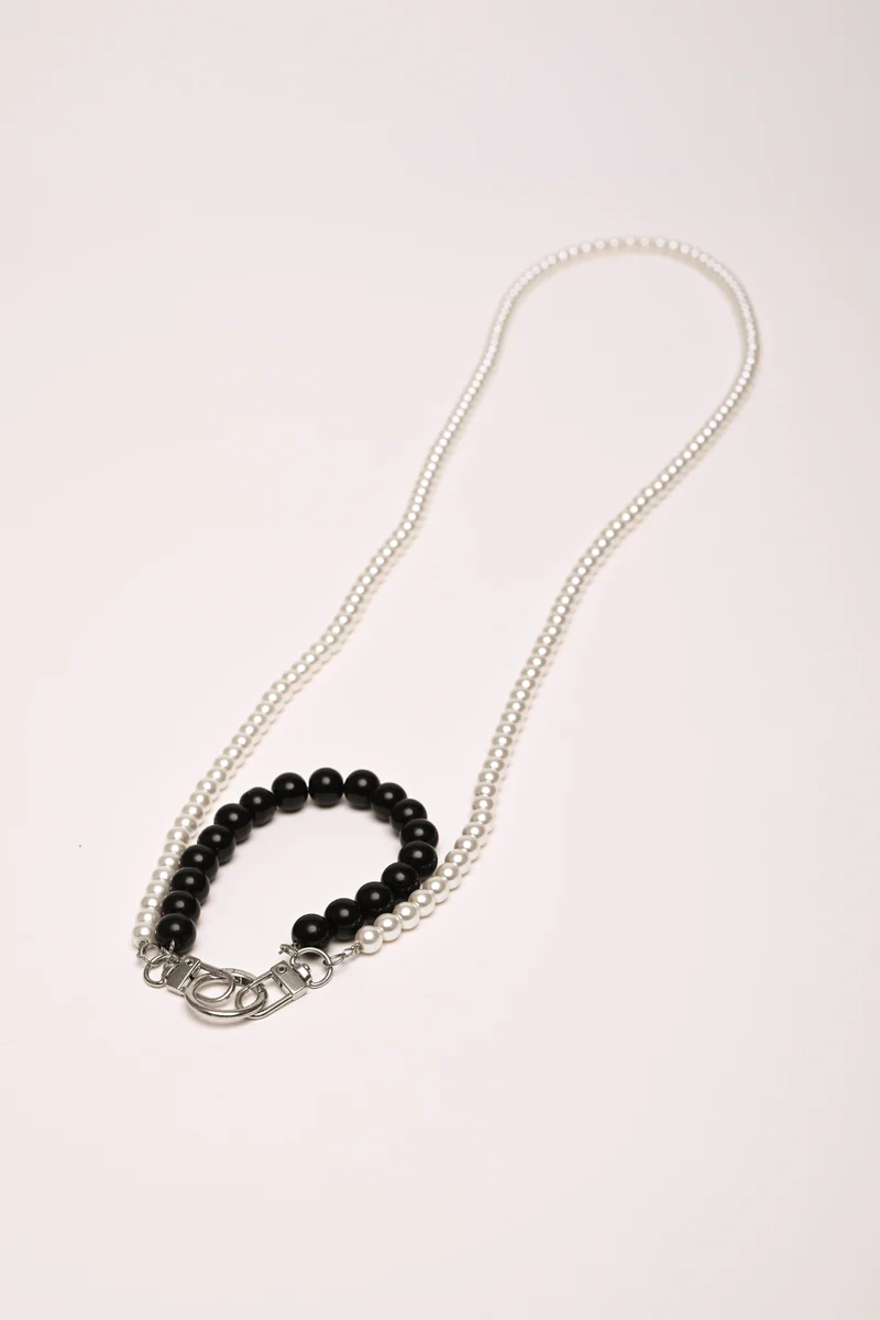 Collana porta-badge con perline