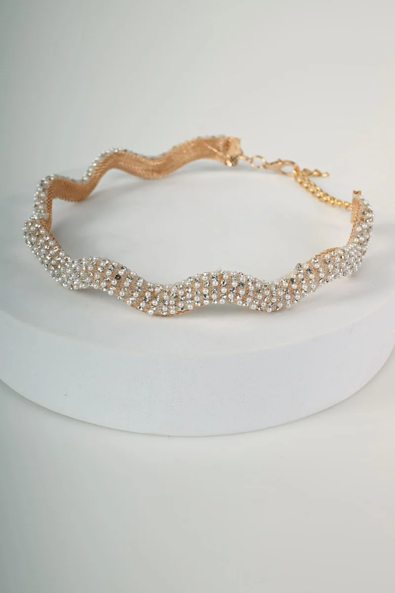 Collana choker con perline