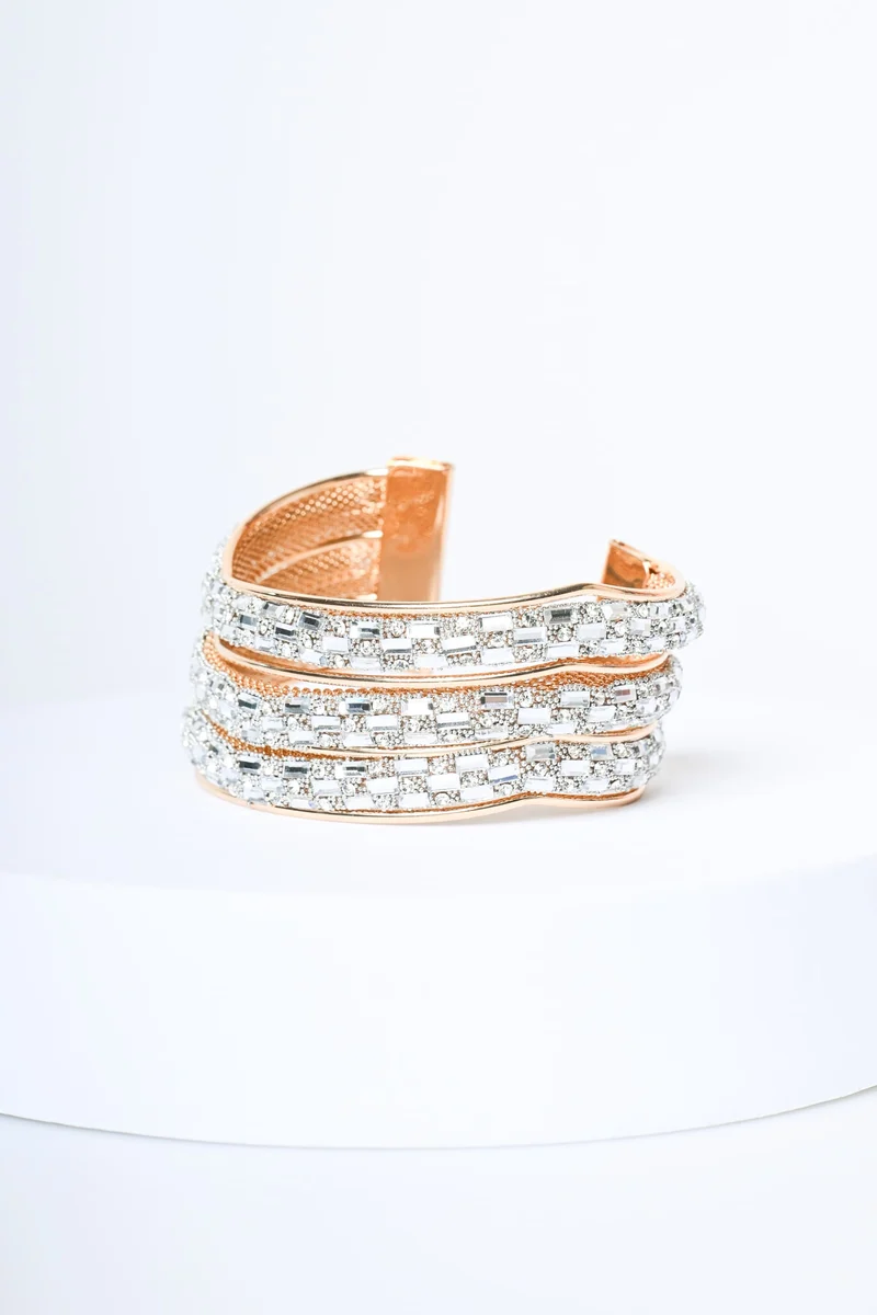 Bracciale rigido con cristalli