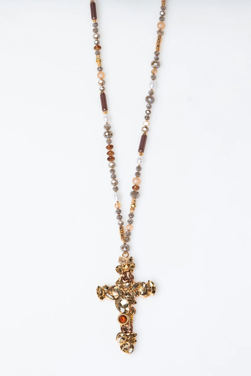 Collana lunga con croce