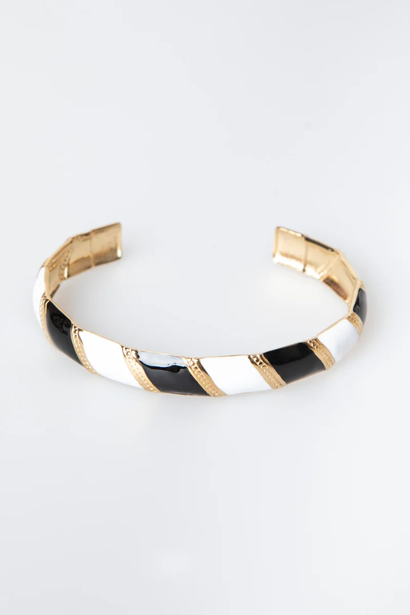Bracciale rigido a bande diagonali