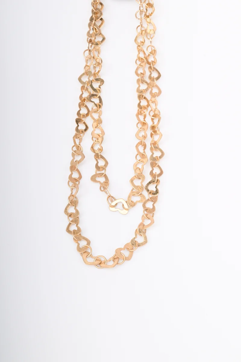 Collana lunga a doppio filo con cuori
