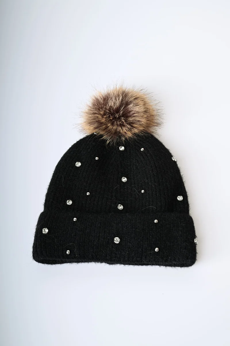Berretto con pompon e strass