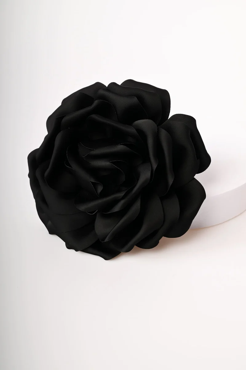 Spilla in raso a rosa