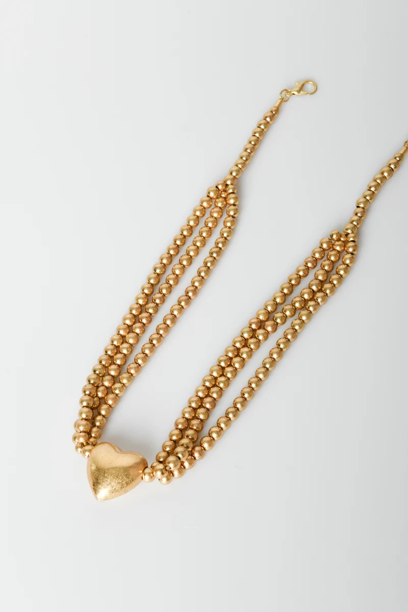Collana con perline e cuore