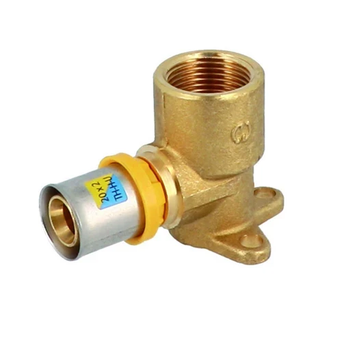 Attacco a muro con flangia 3 fori a pressare per multistrato 3/4 x 20