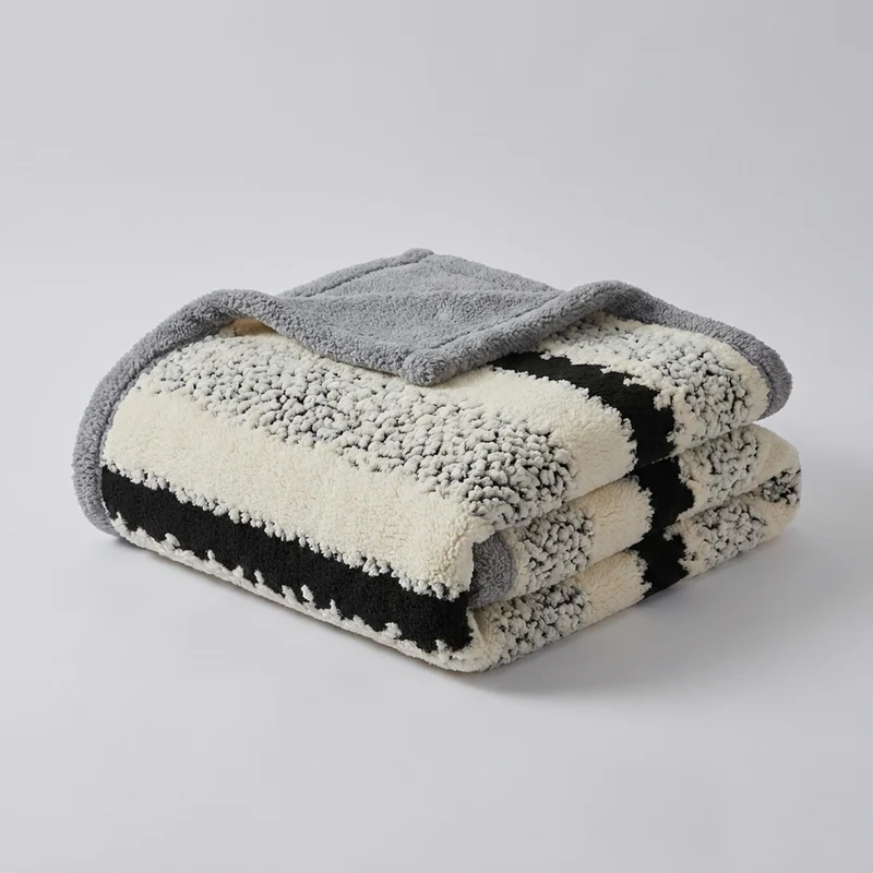 WARMCOCOON – Double-Layer Blanket for Comfortable Evenings
