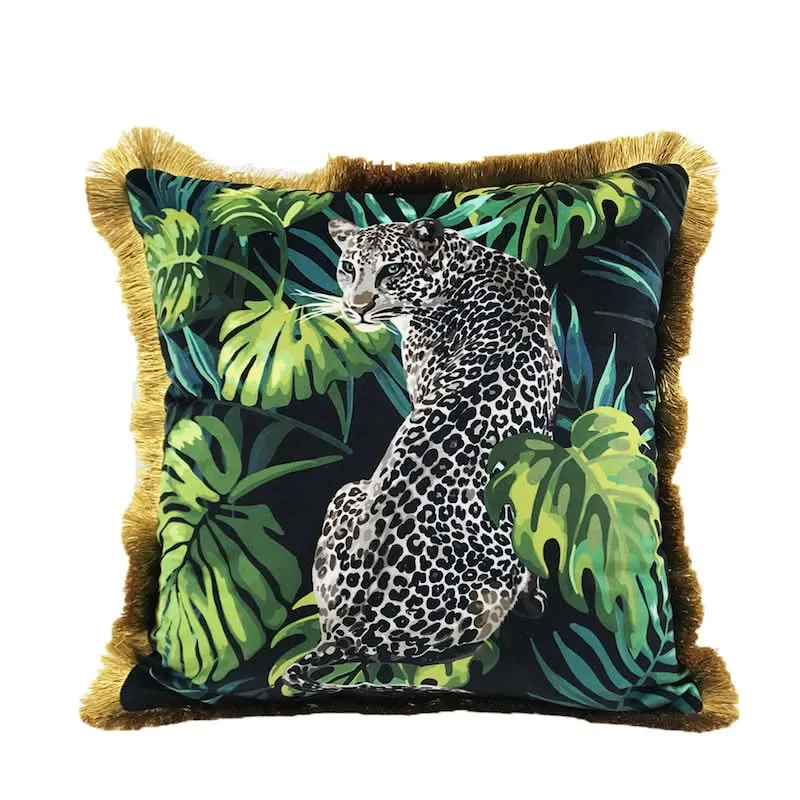JUNGLELIVA – Retro Jungle Animal Cushion Cover for Sofa Decor
