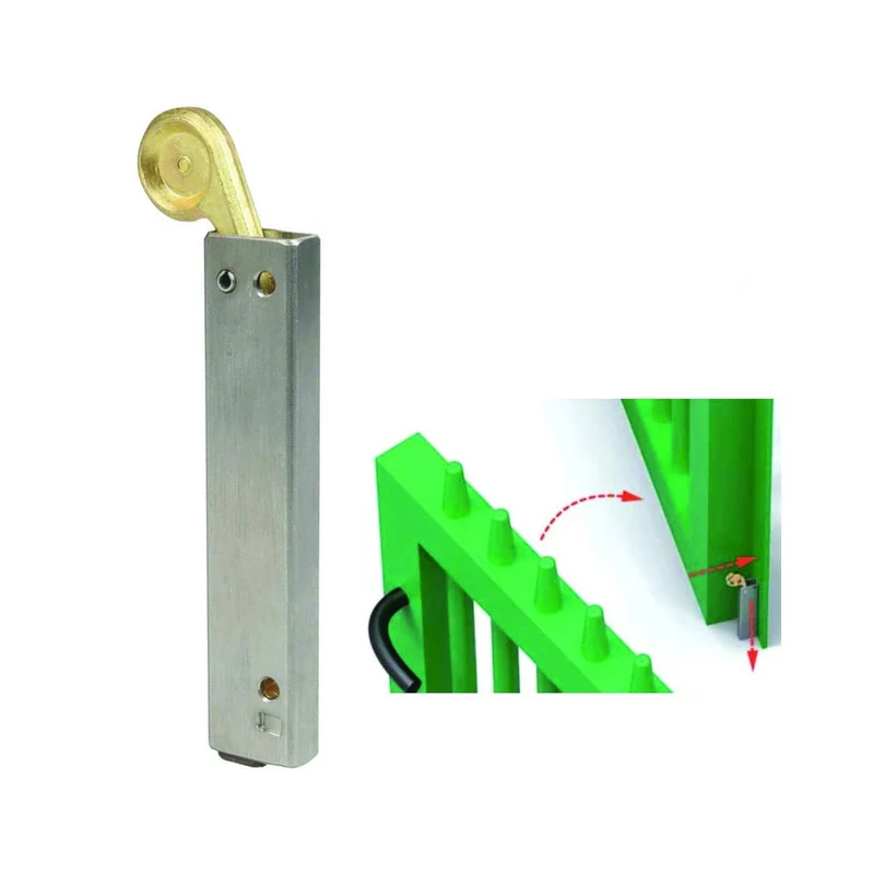 Paletti automatici per cancelli 2 ante art. 418 - mm.15x30x145h.