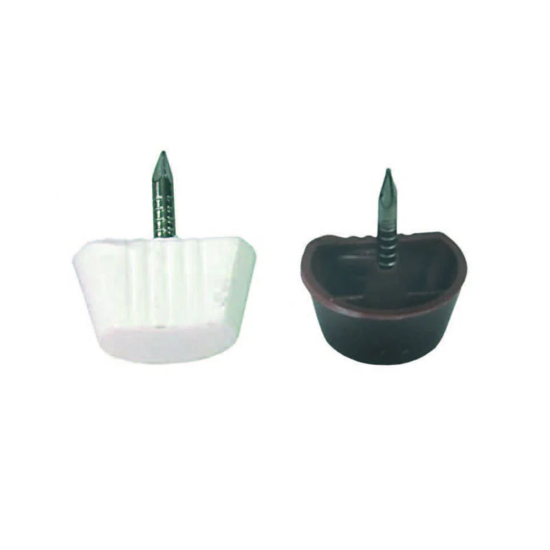 Mensolina Con Chiodo - in plastica marrone - 1000 pz