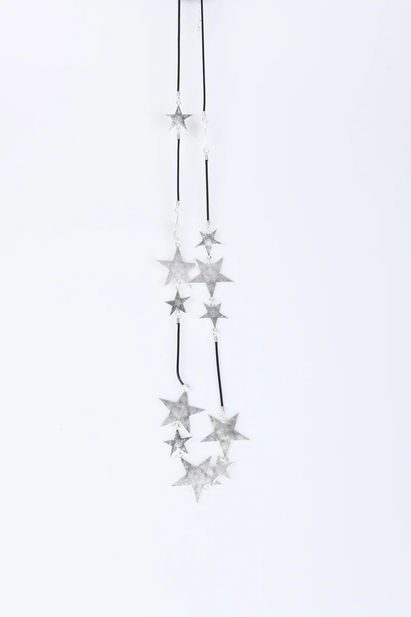 Collana lunga con stelle