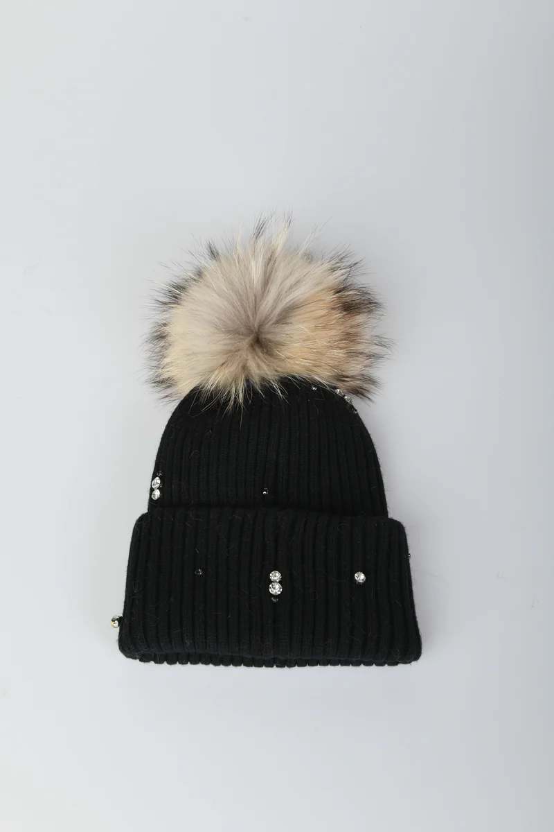 Berretto con strass e pompon