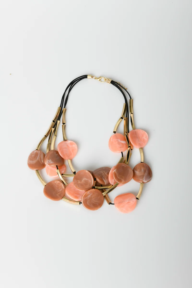 Collana multifili con pendenti