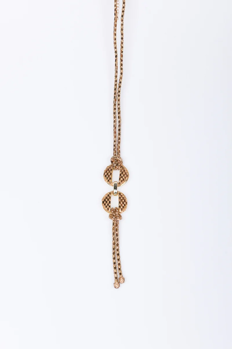Collana con pendenti a cerchio