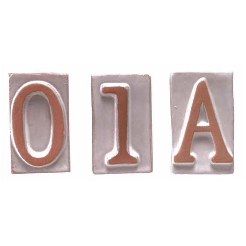 Numero civico in terracotta - Dimensioni 8,5 cm h - Modello 6
