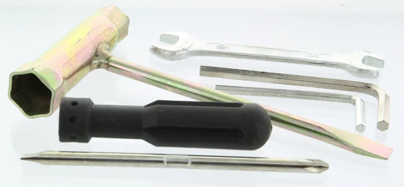 Sky Ht 230 Fig. 43 Set Utensili