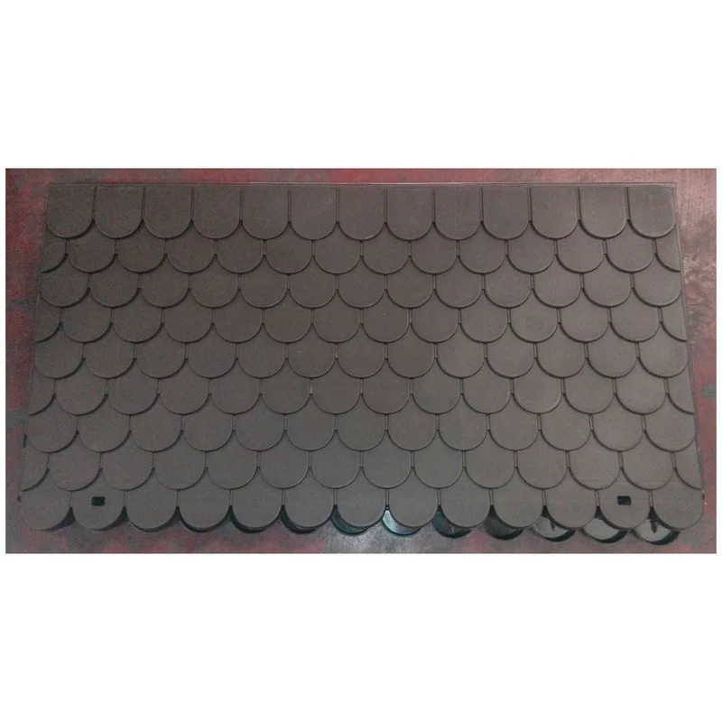 cuccia x cani pvc (tetto)
